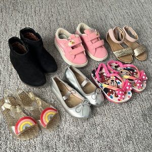 Toddler Shoe Bundle 🎉 Puma sneakers,Cat & Jack black booties plus 4 other shoes